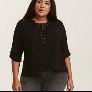 Torrid NWT Lace Yolk Insert Lace Up Blouse 2X NWT